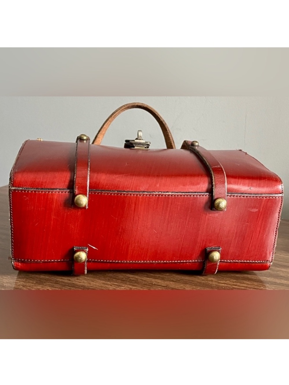 Vintage 50s Etienne Aigner ‘Antic Red’ Leather Turnlock Satchel w/ Original Tags - Picture 5 of 13